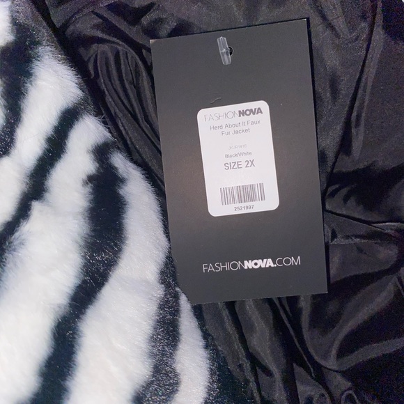 Herd About It Faux Fur Jacket - Fashion Nova (2X) - Picture 5 of 5